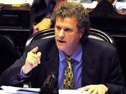 piden actualizacion automatica del minimo cada dos anos piden actualizacion automatica del minimo cada dos anos