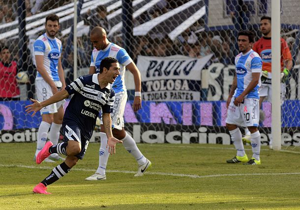 Gimnasia derrotó a Atlético Rafaela en el Bosque platense