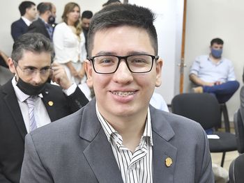 Salta: denunciaron a un concejal libertario por extorsión sexual