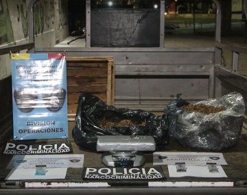 Detuvieron a una pareja que llevaba droga escondida entre verduras