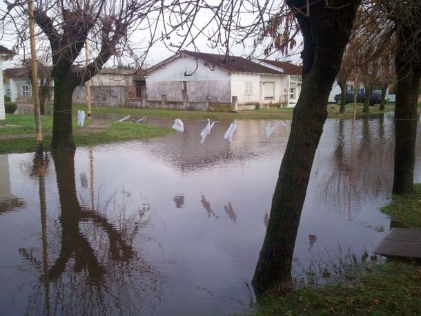 Inundacion_bguemes_20120518_ABG