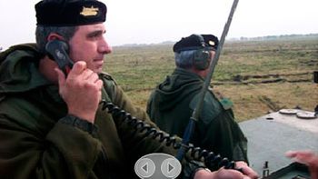 el servicio militar es voluntario, pero puede ser obligatorio el servicio militar es voluntario, pero puede ser obligatorio