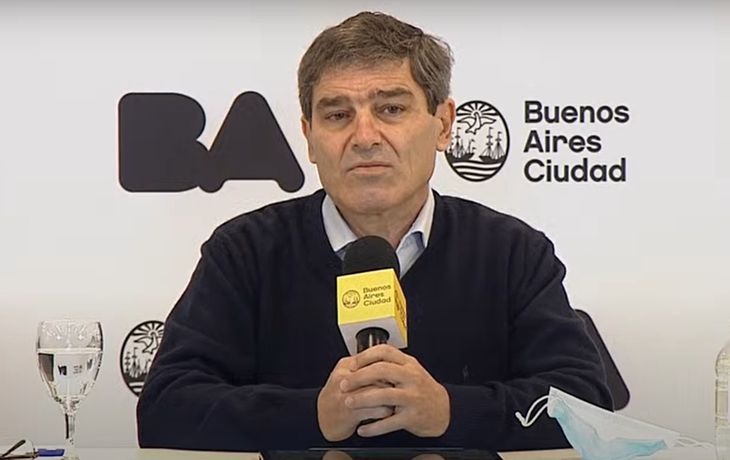 El ministro de Salud porte&ntilde;o, Fern&aacute;n Quir&oacute;s