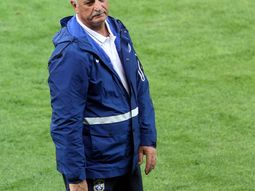 dos argentinos, entre los preferidos de los brasileros para reemplazar a scolari dos argentinos, entre los preferidos de los brasileros para reemplazar a scolari
