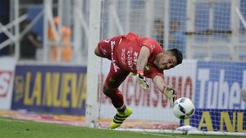 Rossi va a jugar en Boca pero en junio, dijo el presidente de Defensa Rossi va a jugar en Boca pero en junio, dijo el presidente de Defensa