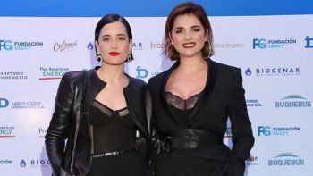 Flor Torrente junto a Araceli González, su mamá. Flor Torrente junto a Araceli González, su mamá.