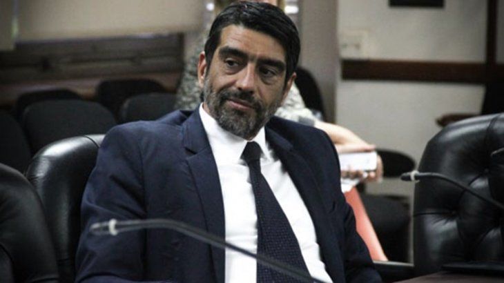 Para Tailhade, la filtración de chats es por la interna de JxC