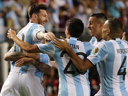 la magia de messi alcanzo la portada del chicago tribune otra vez la magia de messi alcanzo la portada del chicago tribune otra vez