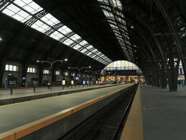Falsa amenaza de bomba en Retiro: el tren Mitre estuvo paralizado durante dos horas