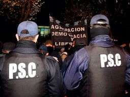 la policia de santa cruz rechazo una nueva propuesta salarial la policia de santa cruz rechazo una nueva propuesta salarial