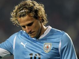 ni independiente ni penarol: diego forlan vuelve al futbol en una liga ignota ni independiente ni penarol: diego forlan vuelve al futbol en una liga ignota