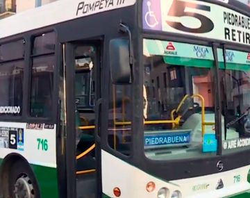 Un colectivo fue baleado en medio de una discusión de tránsito en Caballito