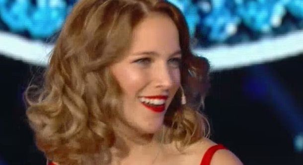 Luisana Lopilato en el living de Susana Giménez