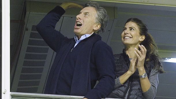 El presidente Macri y la primera dama en el palco de La Bombonera (foto de archivo)