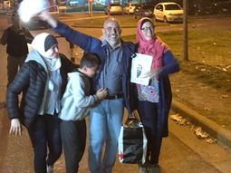 Jorge Yussuf Khalil con su familia al salir de prisión