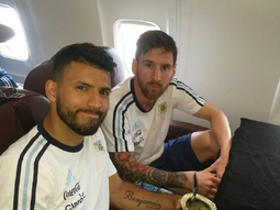 insolito: messi critico a la afa por el retraso del avion y segura le respondio con un comunicado insolito: messi critico a la afa por el retraso del avion y segura le respondio con un comunicado