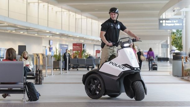 Conocé el nuevo modelo de Segway: un vehículo de tres ruedas
