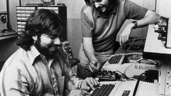 apple cumple 40 anos y la revolucion sigue apple cumple 40 anos y la revolucion sigue