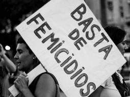 Según estudio, 675 mujeres murieron por motivos de género en el Uruguay entre 2001 y 2022. Según estudio, 675 mujeres murieron por motivos de género en el Uruguay entre 2001 y 2022.