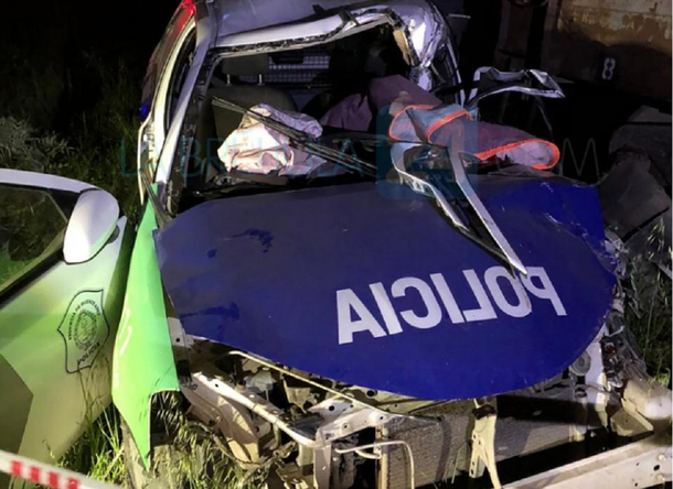 Un oficial de la Bonaerense murió y otro resultó gravemente herido al ser embestidos por un tren