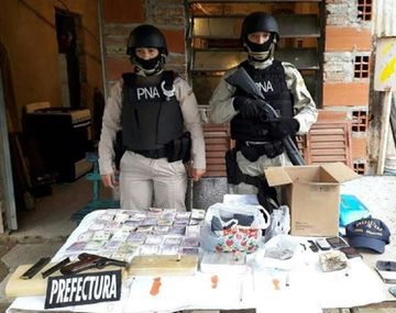 Desbarataron una banda narco de 16 personas - Crédito: Prefectura