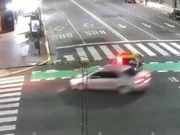 asi fue el choque en recoleta en el que un borracho embistio con su auto a un taxi