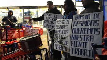 Cuatro de cada diez trabajadores temen perder su empleo Cuatro de cada diez trabajadores temen perder su empleo