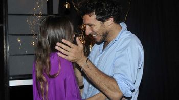 Pampita y Pico Mónaco, muy enamorados. Pampita y Pico Mónaco, muy enamorados.