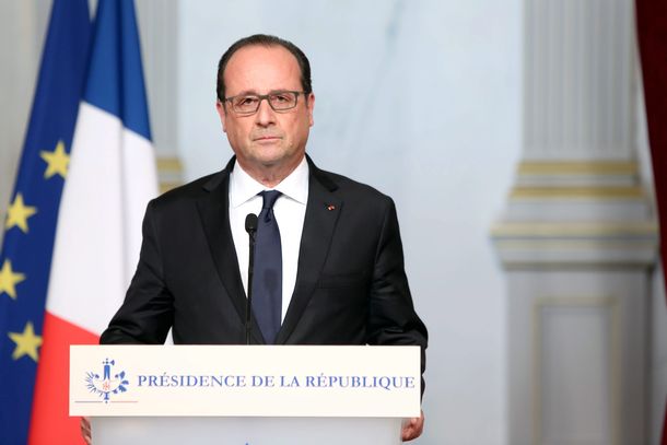 La conmoción de Hollande: El ataque a Bélgica es un golpe para toda Europa