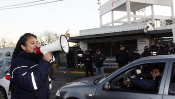 lear retomo la produccion con fuerte custodia policial lear retomo la produccion con fuerte custodia policial