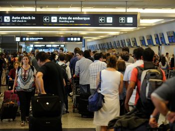 Aeroparque: tras la niebla, se normalizan los vuelos