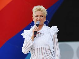 Xuxa publicó en sus redes sociales un mensaje que puso felices a sus fanáticos.