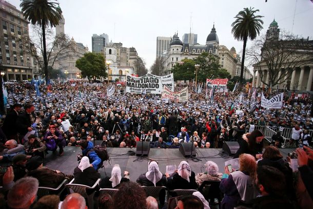 Multitudinaria marcha por la aparición de Maldonado