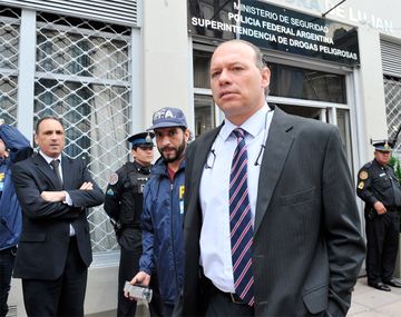 Bonfatti no puede hablar de lucha contra el narcotráfico