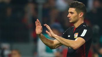 Lucas Alario en el Bayer Leverkusen Lucas Alario en el Bayer Leverkusen