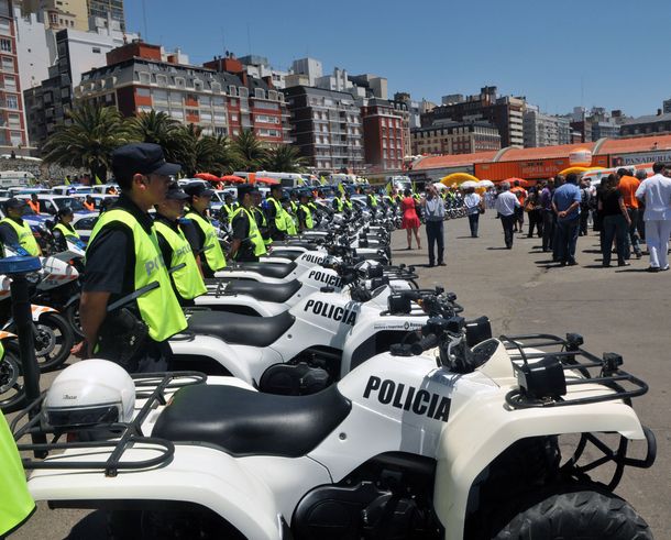 Envían 8 mil policías a la Costa para evitar casos de inseguridad en la temporada