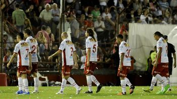 las fotos del empate de huracan en la primera final las fotos del empate de huracan en la primera final