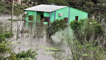 hay mas de 8 mil evacuados en el litoral por las inundaciones hay mas de 8 mil evacuados en el litoral por las inundaciones