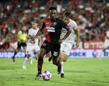 Newells y Argentinos mostraron poco y nada e igualaron sin goles