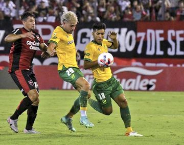 Newells quiere recuperarse ante Defensa y Justicia de la derrota en el clásico rosarino.