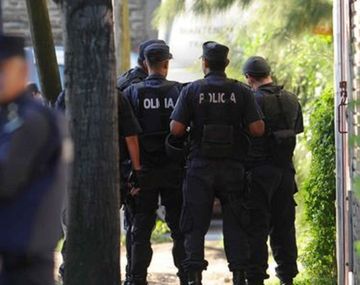 Detuvieron a los dos policías que habían robado el pago de un rescate