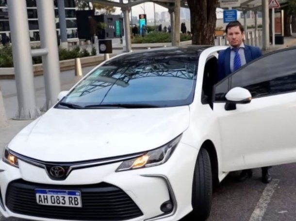 El chofer que llevó a Pablo Laurta a Córdoba está desaparecido: su auto apareció incendiado
