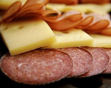 La OMS revela que el consumo de carnes procesadas es cancerígeno