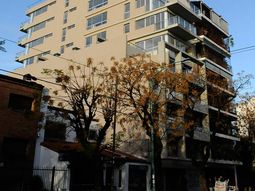 Ordenan demoler 5 pisos de un edificio nuevo