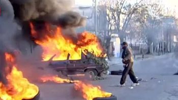 Violenta protesta en la comisaría de Glew Violenta protesta en la comisaría de Glew