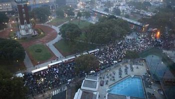 el apoyo de la militancia a cristina, en imagenes el apoyo de la militancia a cristina, en imagenes