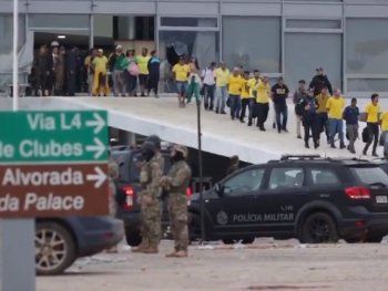 Brasil: al menos 130 militantes de Bolsonaro detenidos