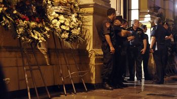 ultimo adios a los bomberos fallecidos ultimo adios a los bomberos fallecidos