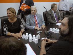 los docentes mantienen una dureza que no tiene parangon los docentes mantienen una dureza que no tiene parangon