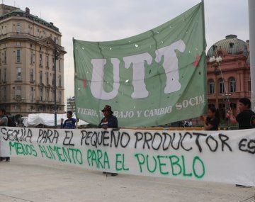 Protesta en Plaza de Mayo: reclaman medidas por la sequía